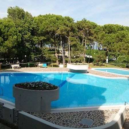 Residence La Meridiana Lignano Sabbiadoro Extérieur photo