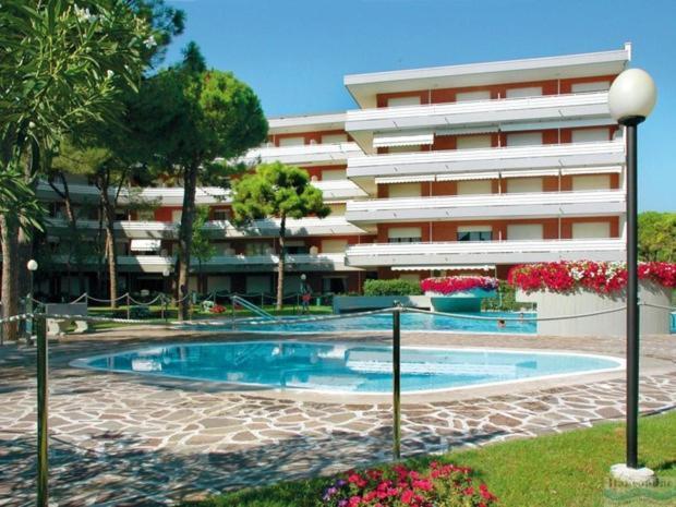 Residence La Meridiana Lignano Sabbiadoro Extérieur photo