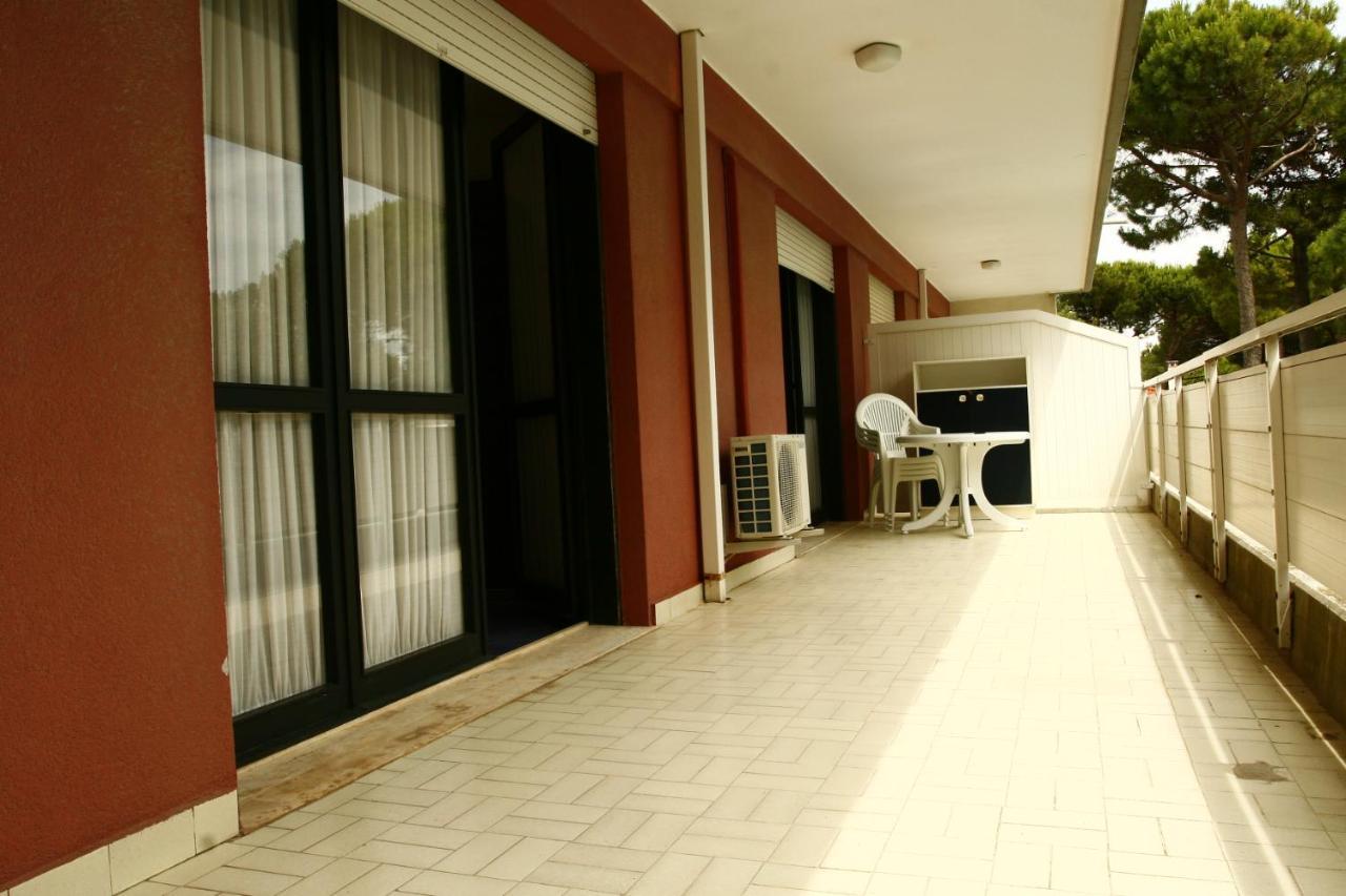 Residence La Meridiana Lignano Sabbiadoro Extérieur photo