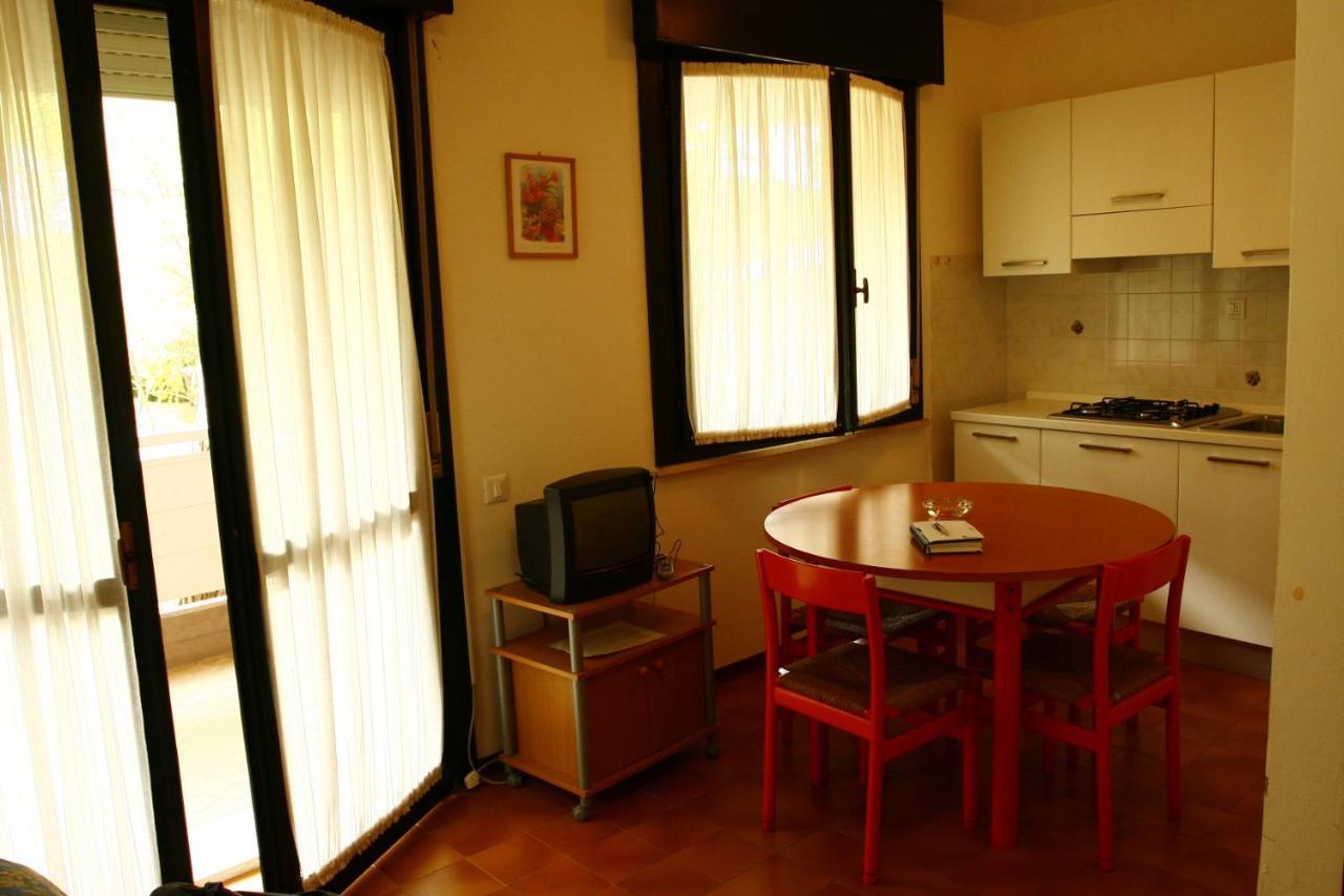 Residence La Meridiana Lignano Sabbiadoro Extérieur photo