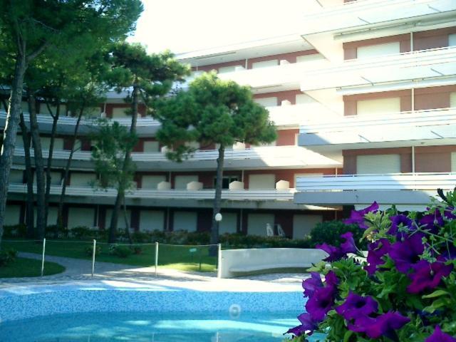 Residence La Meridiana Lignano Sabbiadoro Extérieur photo