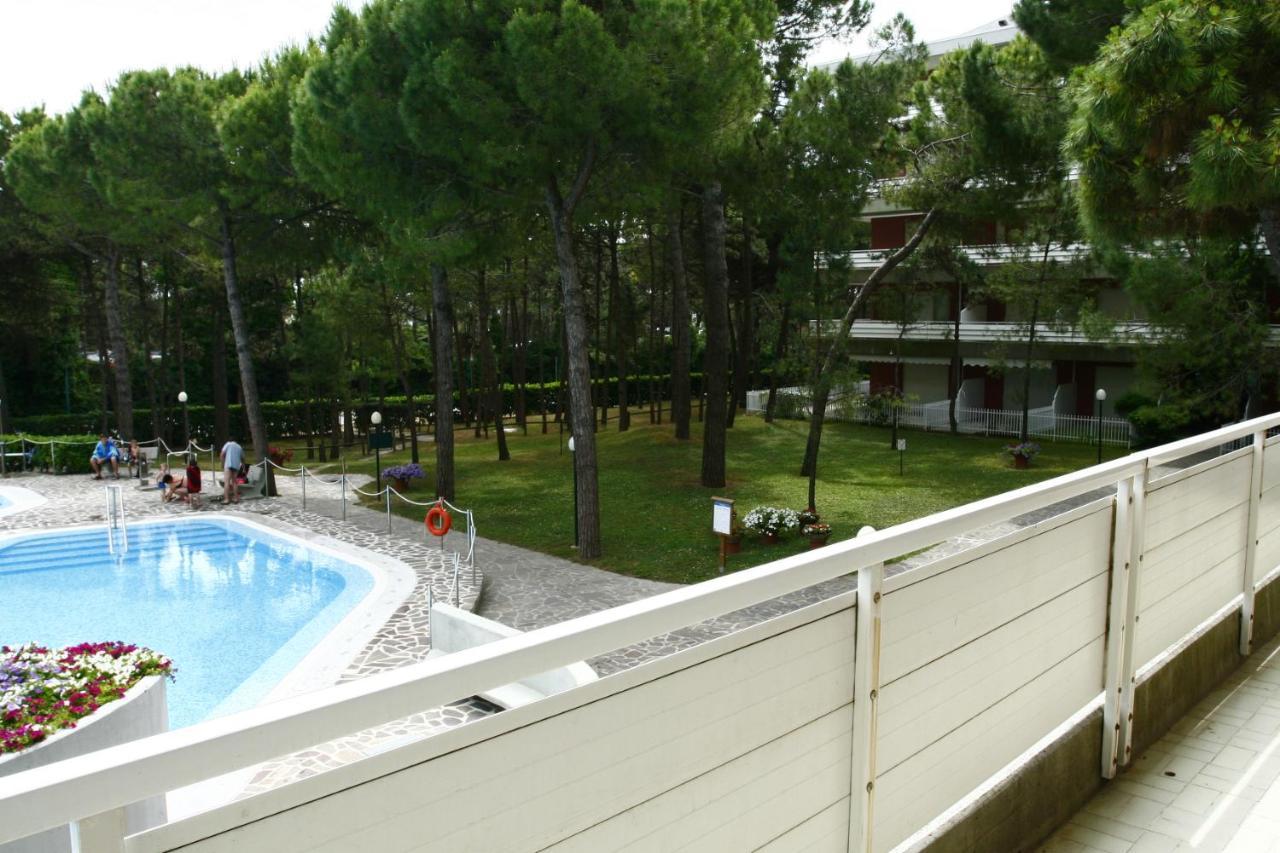 Residence La Meridiana Lignano Sabbiadoro Extérieur photo